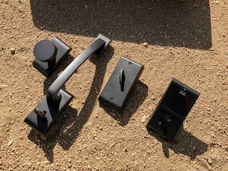 The electronic door handle for the main entrance is by Emtek.