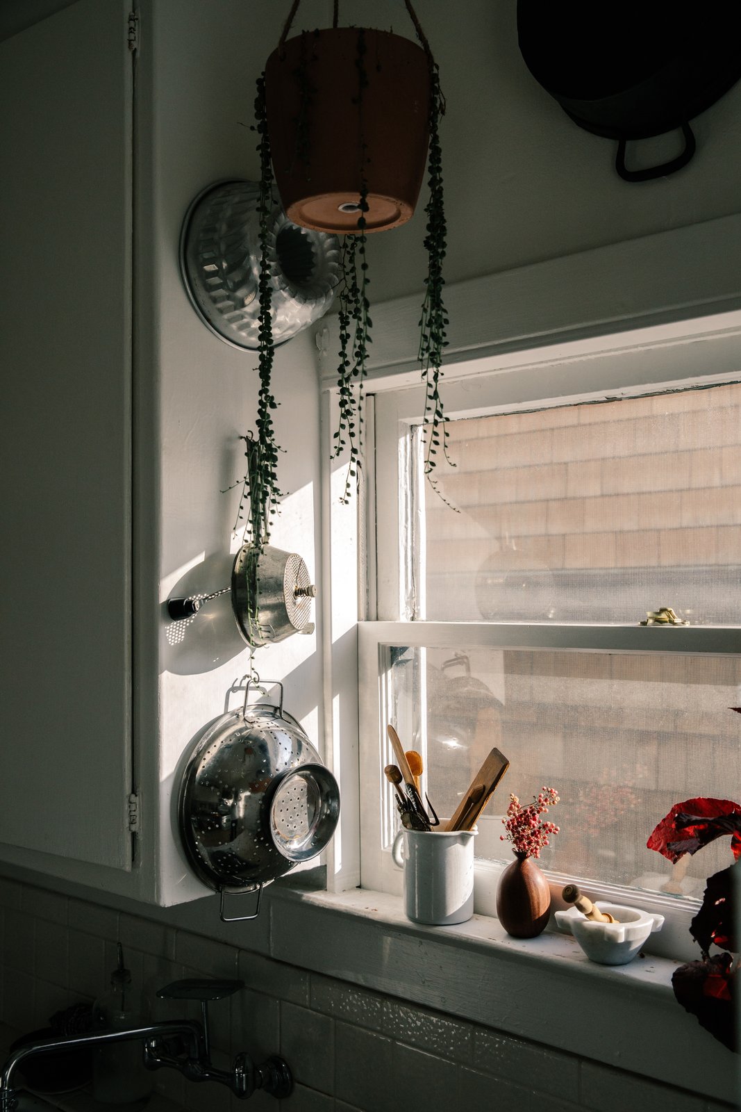 Photo 11 of 11 in Kitchens We Love Bestselling Cookbook Author and