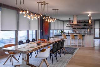 These Modern Shades Are Revolutionizing the Market - Photo 5 of 8 -