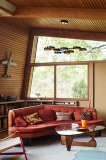 My House: Writer Susan Orlean’s Modernist Masterpiece in L.A. - Photo 3 of 4 -