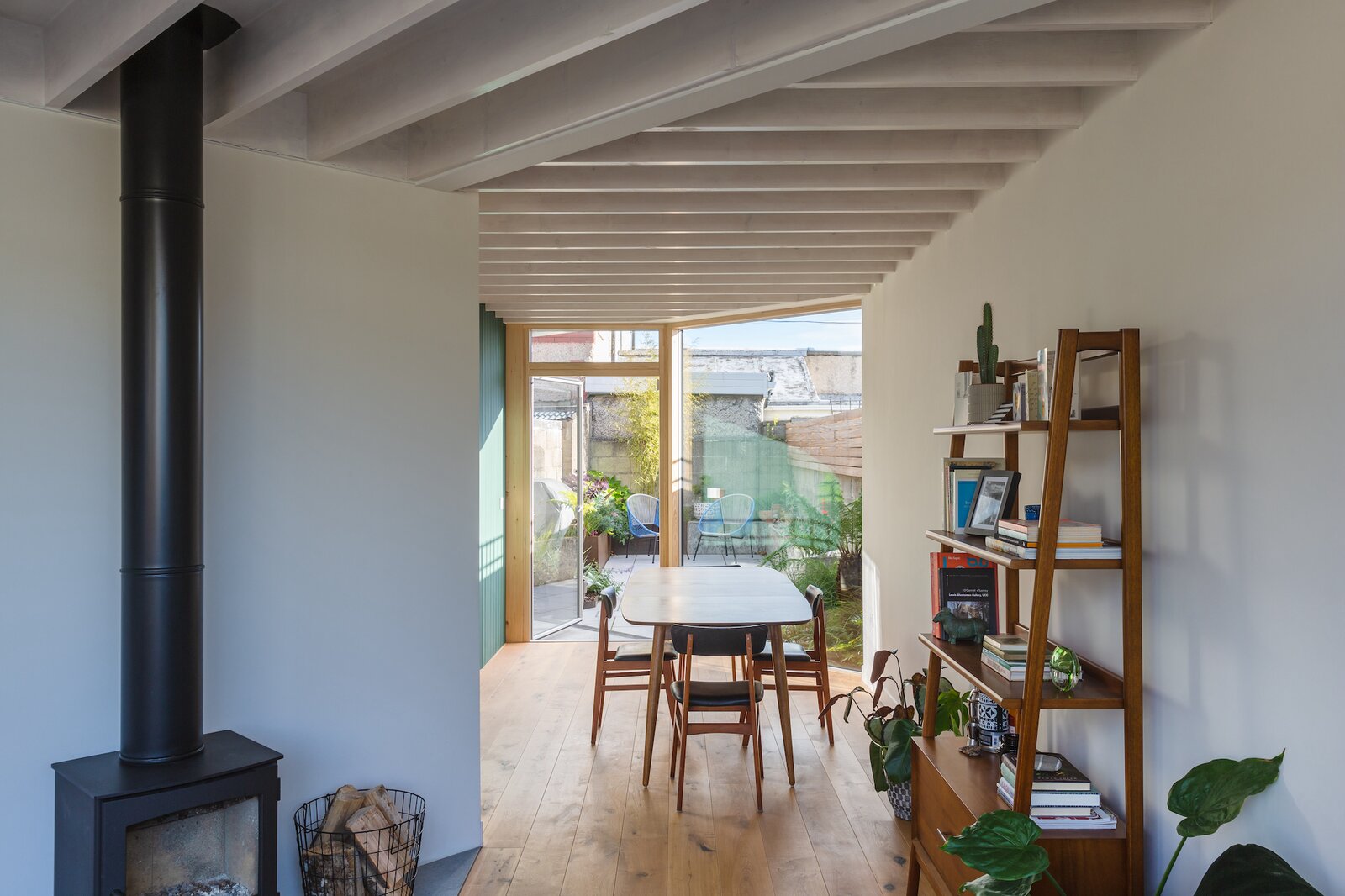Photo 2 of 17 in An Awkward Dublin Home Turns a Corner With a Smart ...