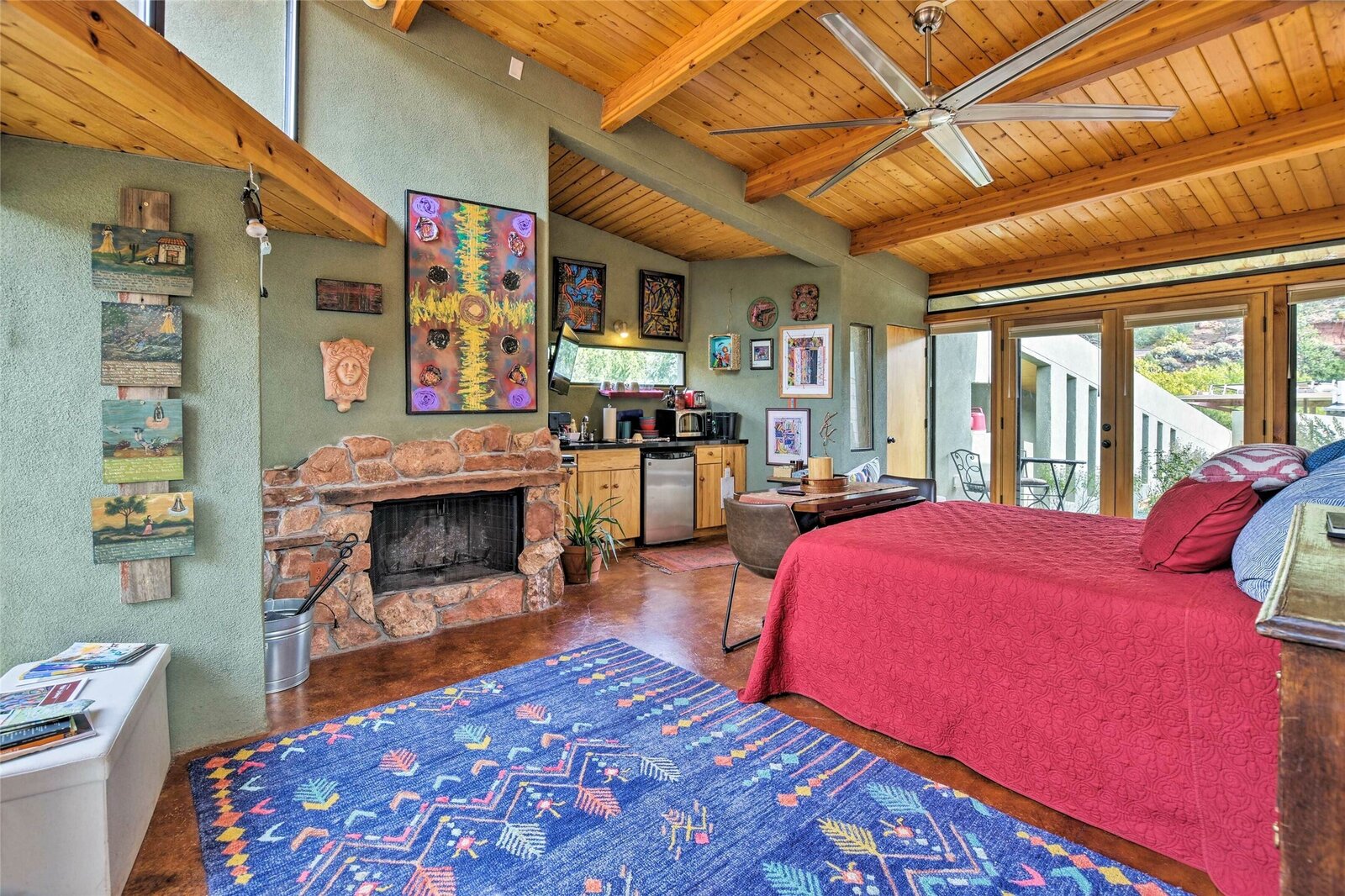 Photo 10 of 10 in This 1.7M New Mexico Home Soaks Up Desert Views in