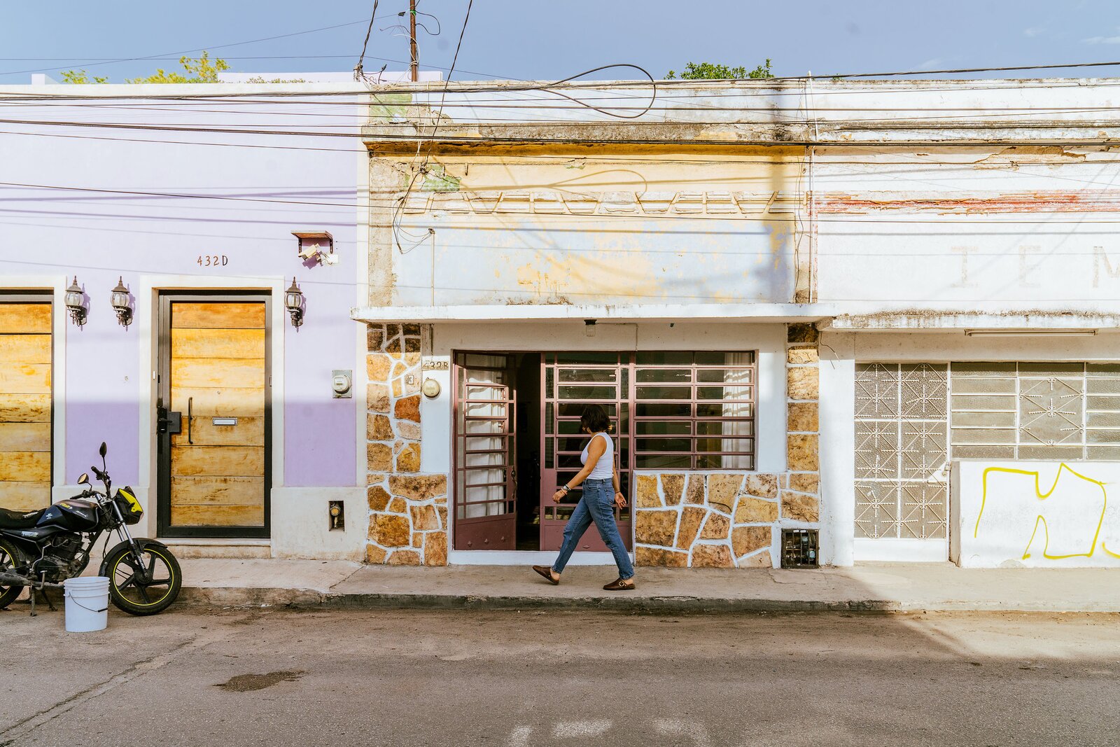 Merida Designer Photo 14 of 14 in For Her First Renovation, a Mérida Designer Went ...