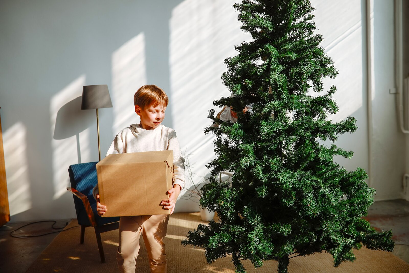 How to Put Your (Fake) Christmas Tree Away For the Season Dwell