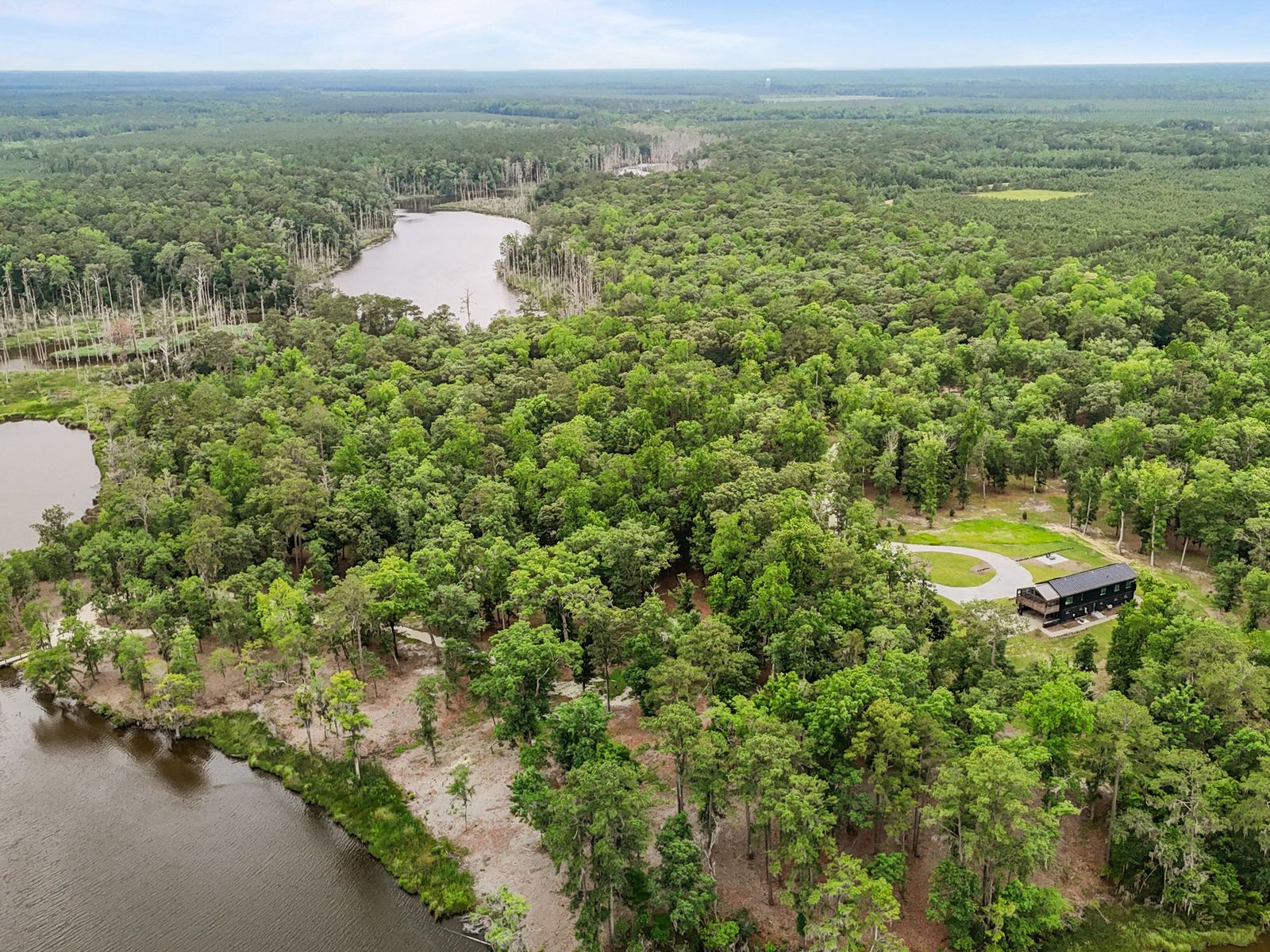 Picture of Photo 10 of 10 in An Off-Grid Home Inspired by North Carolina’s ...