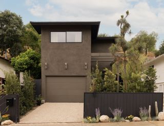 Earth Tones Ground This Minimalist L.A. Midcentury Reno Seeking $1.4M