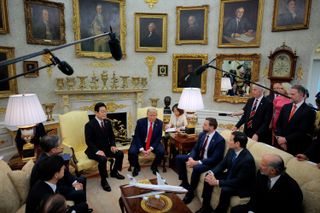 Is Trump’s Gold Decor Really From Home Depot? Plus, Everything Else You Need to Know About This Week