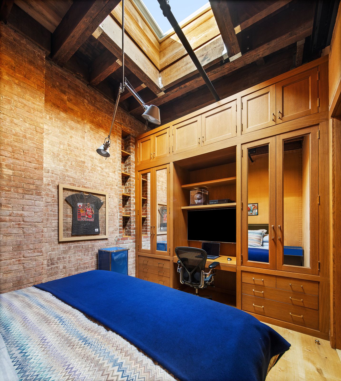 Photo 7 of 15 in Old-World Details Define This Radically Revamped ...