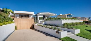 Why Homeowners Are Focusing on the Garage Door