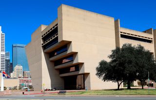 An I.M. Pei Building in Texas Faces Demolition—and Everything Else You Need to Know About This Week