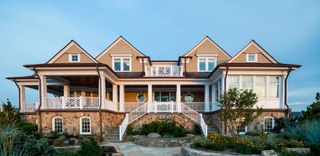 For These Standout Waterfront Homes on the Jersey Shore, Trim Takes Center Stage