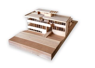 Perched on a piano towards the front of the house is a wooden model that was developed by Cal Poly Pomona students. It illustrates the original VDL residence design before it was destroyed in the 1963 fire. The piano it sits on belonged to Neutra’s wife Dione where she would regularly play and sing. Neutra had cut off the original legs and replaced them with chromed tubular legs for a more modern look.