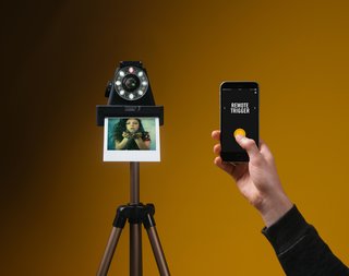 Besides keeping it old school by letting you snap and print a photo, the I-1 gives you the option of connecting to your smartphone with Bluetooth to control your aperture and shutter speed. In their app, you’ll also find creative tools including a remote trigger, light painting, and double exposure. You can then directly upload your shots to your favorite social channels. 