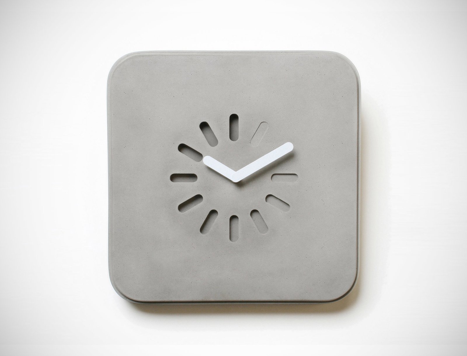 Life In Progress Concrete Clock Dwell