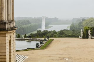 Olafur Eliasson Gives Versailles a Surreal Aura - Photo 1 of 5 -