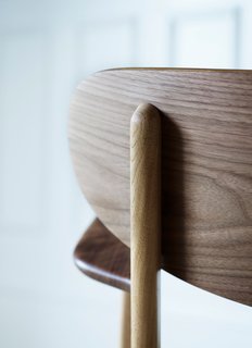 CH23 And CH22 Chairs By Hans J. Wegner - Photo 3 of 6 -