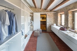 Farmhouse In Girona, Spain - Photo 12 of 13 -