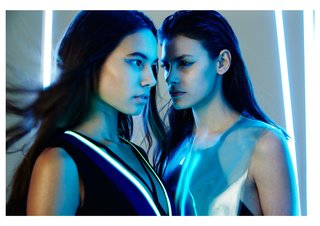 Could Solar Panels and LEDs Be Fashion's Next Must-Have Accessories? - Photo 4 of 4 - Chromat's Lumia collection, which changes color in reaction to movement thanks to the Intel Curie Module.