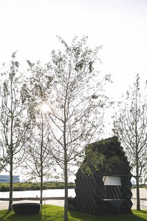 DUS Architects has made investigating on-demand custom housing solutions a primary concern. The Urban Cabin is made of a bio-plastic made of linseed oil that can be shredding and recycled into a new printed project.
