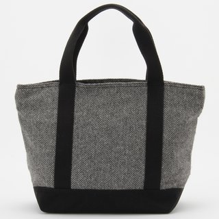 Every Fiber of Muji’s New Clothing and Apparel Line Can Be Yours for $80 or Less - Photo 5 of 6 - Tote Bag, $69