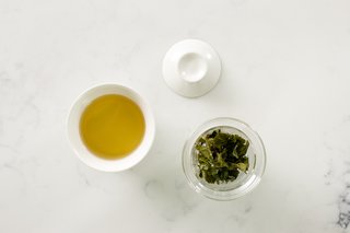 With high quality leaves, the tea maker can provide multiple batches throughout the day. 