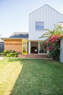 #HouseinVenice<span> <a href="/discover/remodel">#remodel</a></span><span> <a href="/discover/expansion">#expansion</a></span><span> <a href="/discover/renovation">#renovation</a></span><span> <a href="/discover/open">#open</a></span><span> <a href="/discover/modern">#modern</a></span><span> <a href="/discover/light">#light</a></span><span> <a href="/discover/levels">#levels</a></span><span> <a href="/discover/color">#color</a></span><span> <a href="/discover/exterior">#exterior</a></span><span> <a href="/discover/outside">#outside</a></span><span> <a href="/discover/backyard">#backyard</a></span> #2013<span> <a href="/discover/Venice">#Venice</a></span><span> <a href="/discover/California">#California</a></span><span> <a href="/discover/BarbaraBestor">#BarbaraBestor</a></span>