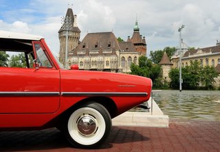 The Amphicar 770 Is A Car No One Understands, Everyone Loves - Photo 11 of 11 -