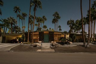 Here's Palm Springs In All Its Nighttime Glory - Photo 8 of 15 -