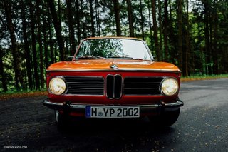 This Is What It's Like To Drive The BMW 2002 Tii - Photo 1 of 7 -
