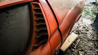 This Lamborghini Miura Is A Family Heirloom Barn Find - Photo 3 of 21 -