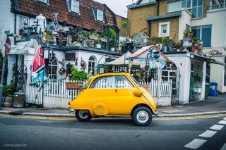 Is The BMW Isetta A Perfect City-Sized Classic? - Photo 1 of 16 -