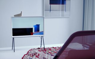 Samsung Serif: A Midcentury Modern Television - Photo 2 of 12 -