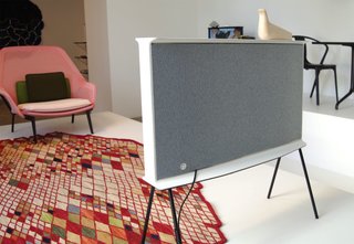 Samsung Serif: A Midcentury Modern Television - Photo 12 of 12 -