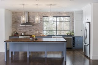 Pros and Cons: 7 Kitchen and Bath Countertop Materials - Photo 2 of 7 -