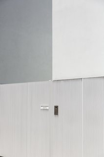 House in Matosinhos by nu.ma - Photo 1 of 4 -