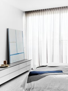Hampton Penthouse by We Are Huntly - Photo 3 of 5 -