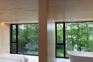 FAHOUSE by Jean Verville - Photo 4 of 4 -