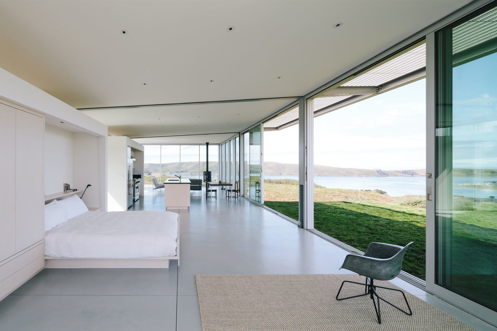 Photo 4 of 5 in Glass House on California's North Coast Dwell