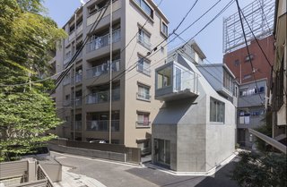 House in Tokyo by Ako Nagao + miCo - Photo 1 of 6 -