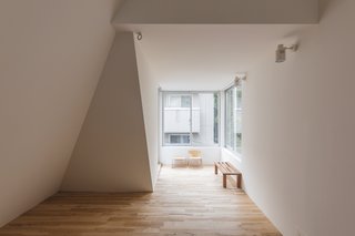 House in Tokyo by Ako Nagao + miCo - Photo 5 of 6 -