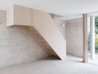 Mews House by Russell Jones - Photo 5 of 6 -