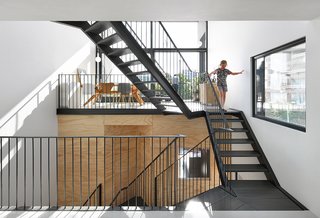 Lofthouse I by Marc Koehler Architects - Photo 3 of 4 -
