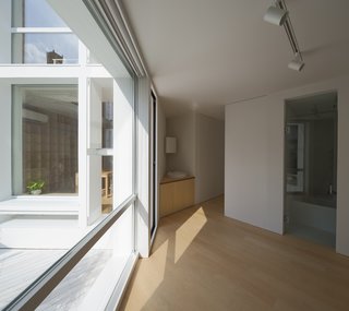 House with 30,000 Books by Takuro Yamamoto Architects - Photo 2 of 6 -