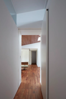 Large Roof Castle by Kenta Eto Atelier - Photo 1 of 6 -