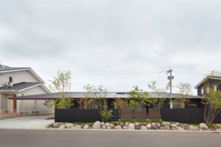 Large Roof Castle by Kenta Eto Atelier - Photo 5 of 6 -