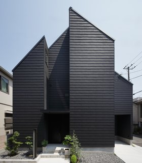 Shift House by Kino Architects - Photo 2 of 7 -
