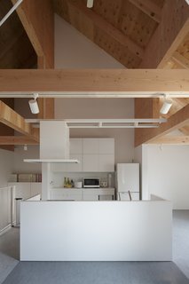 Shift House by Kino Architects - Photo 4 of 7 -