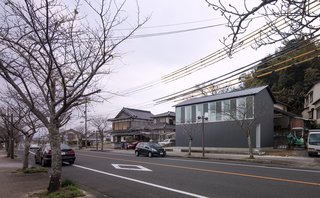 House in Futako by Yabashi Architects & Associates - Photo 4 of 6 -