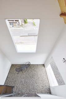 House in Suwamachi by Kazuya Saito Architects - Photo 4 of 8 -