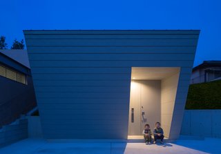 5-in-1 Room Dwelling by Matsuyama Architects and Associates - Photo 2 of 4 -